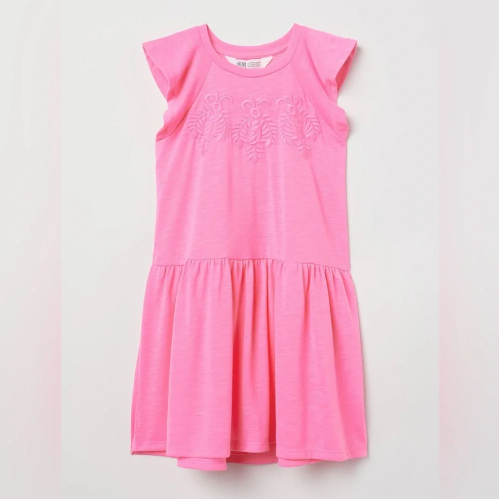 🐠 H&M Vibrant Pink Garment